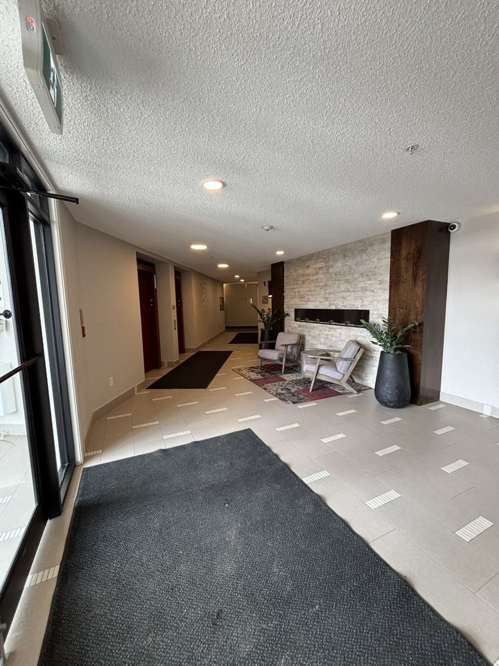 400 Tamarack Green Nw - Photo 2 of 17