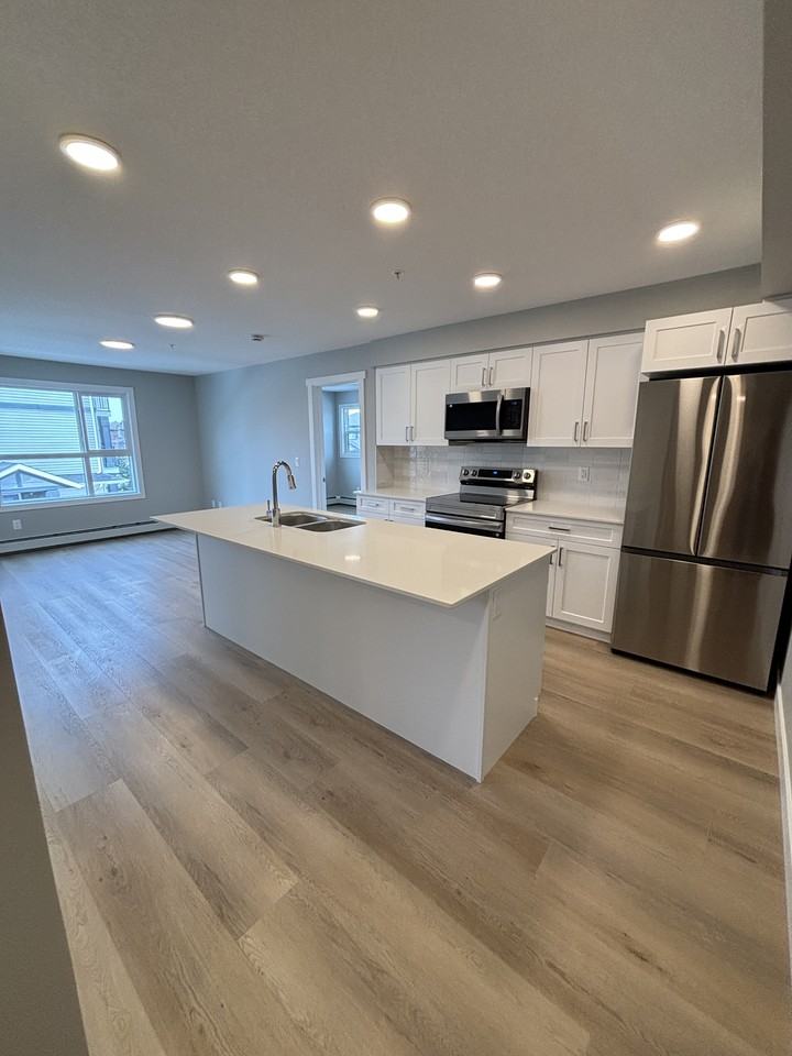 400 Tamarack Green Nw - Photo 4 of 17