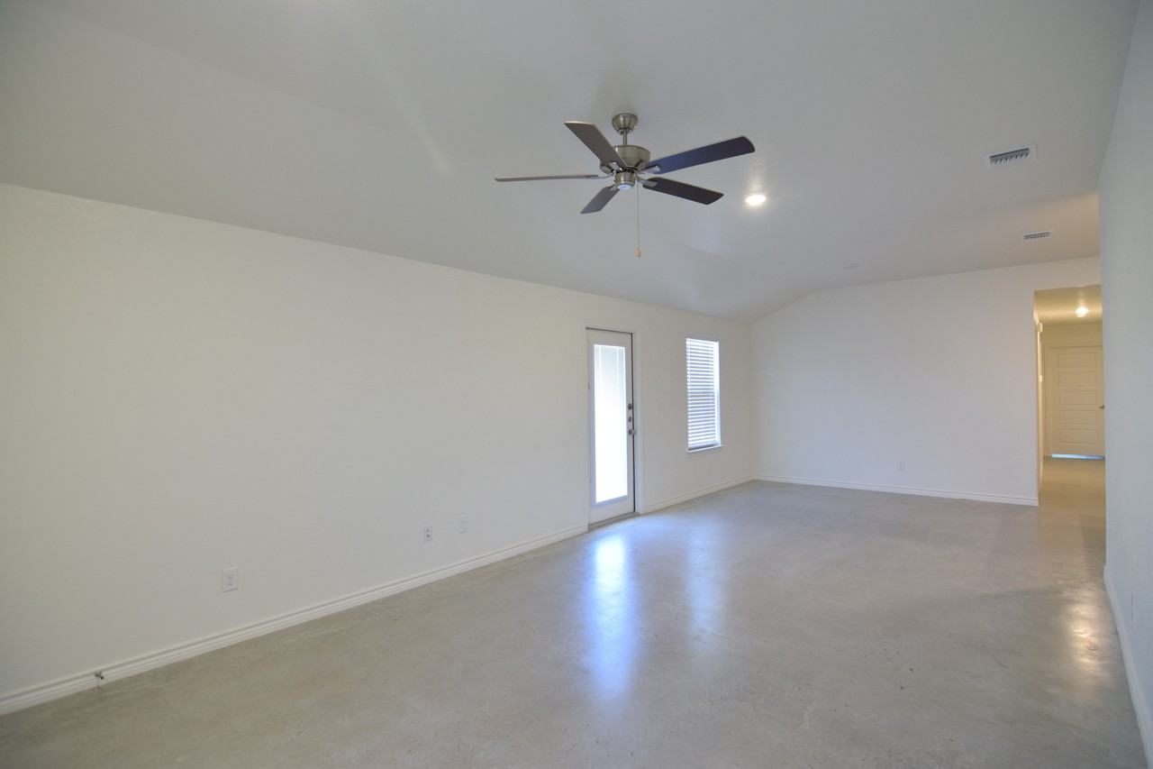 105 Wind Ridge Dr - Photo 7 of 16