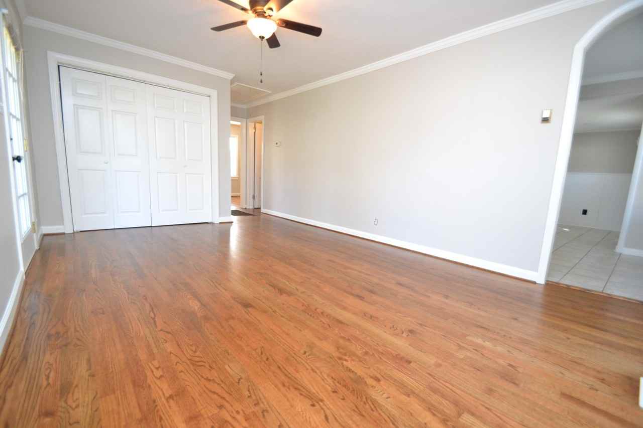 720 Brighton Rd - Photo 3 of 38