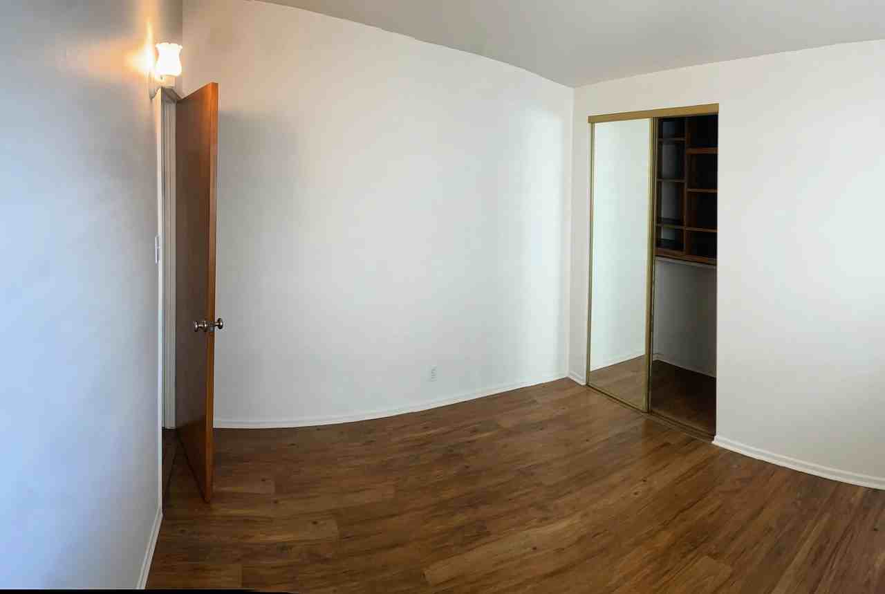 2545 Pierpont Blvd - Photo 6 of 16