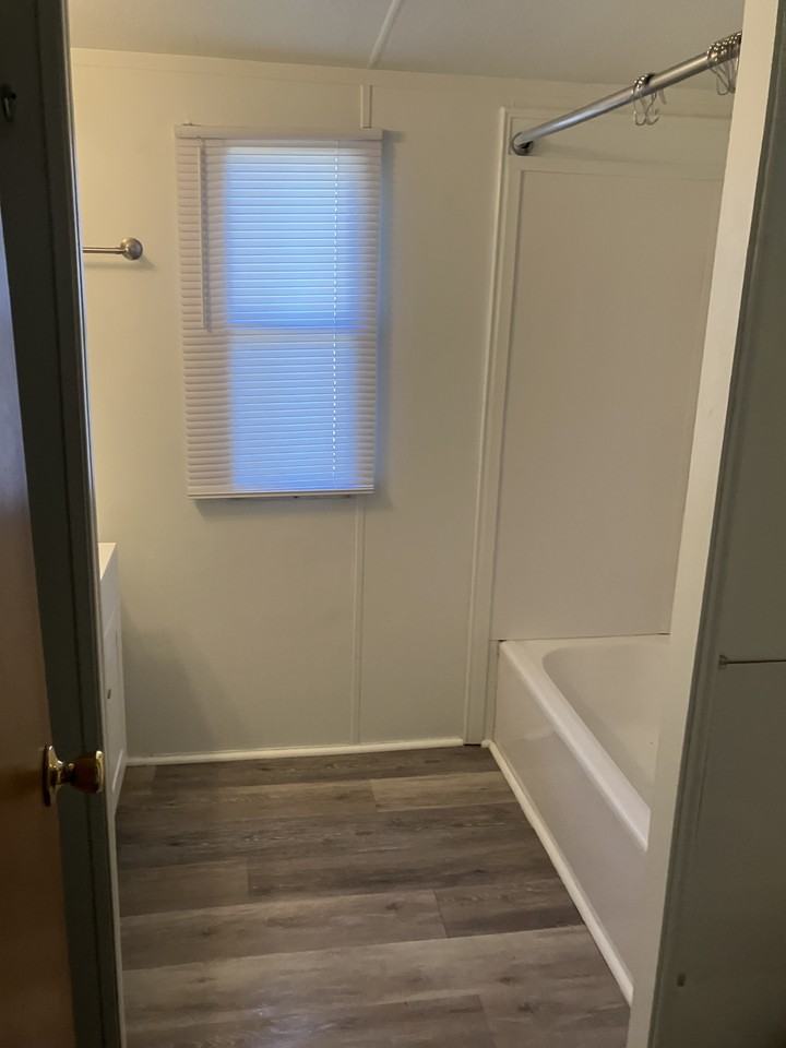 5426 Peden Point Rd #NA - Photo 3 of 28