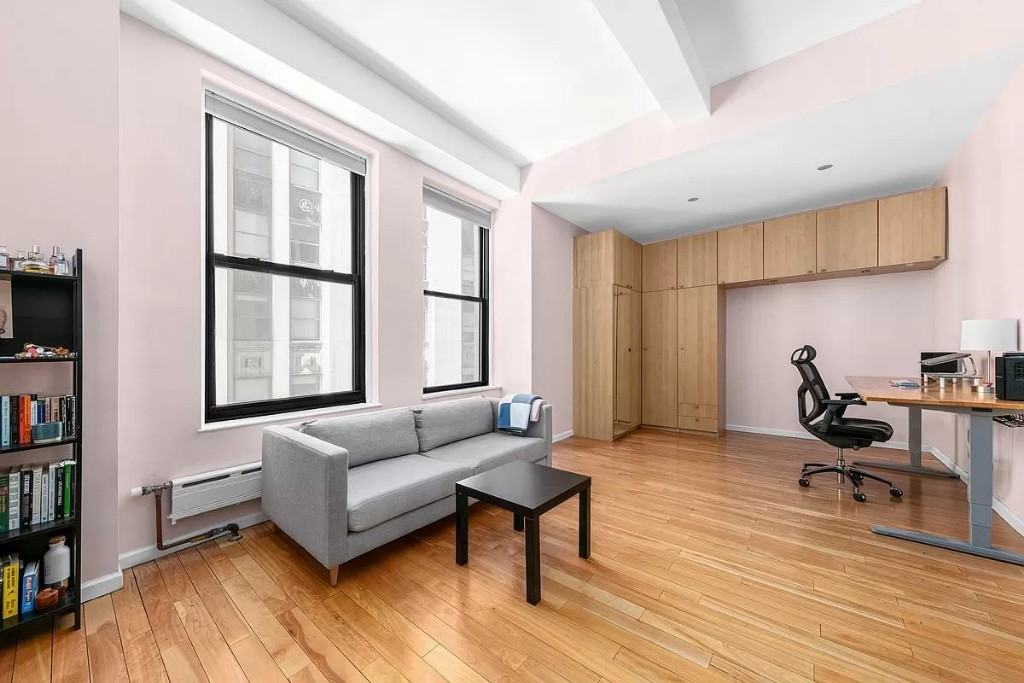 Hanover Sq #5A - Photo 2 of 6