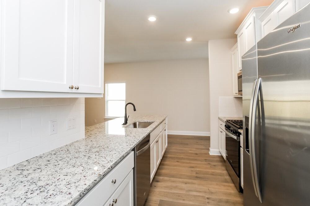 1106 Princeton Hts - Photo 7 of 16