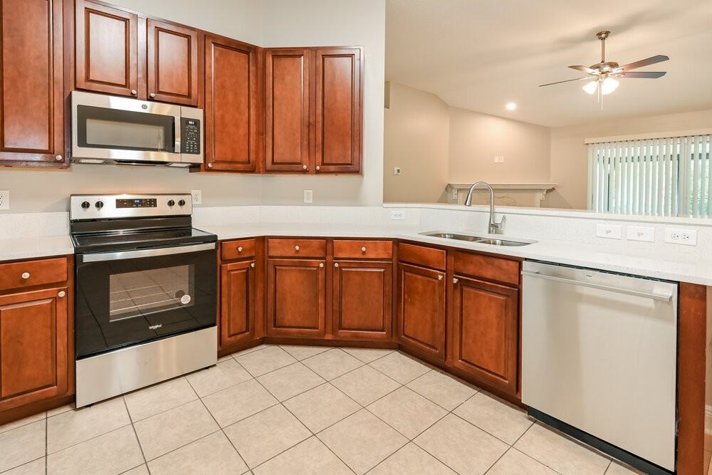 1572 Timber Trace Dr - Photo 5 of 16
