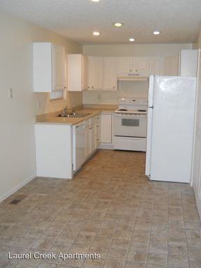 Shamrock Lane - Photo 3 of 33