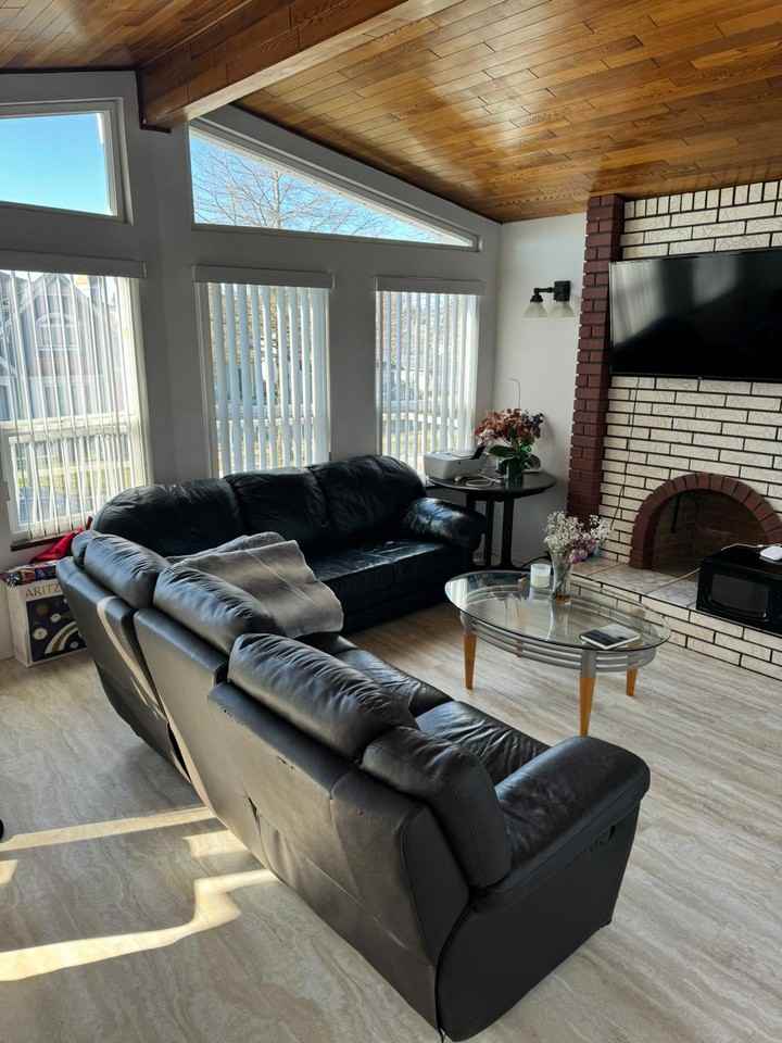 East 46th Avenue - Photo 3 of 11