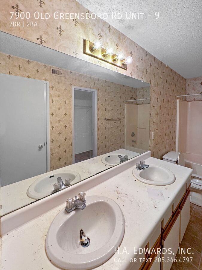 7900 Old Greensboro Rd #9 - Photo 6 of 9