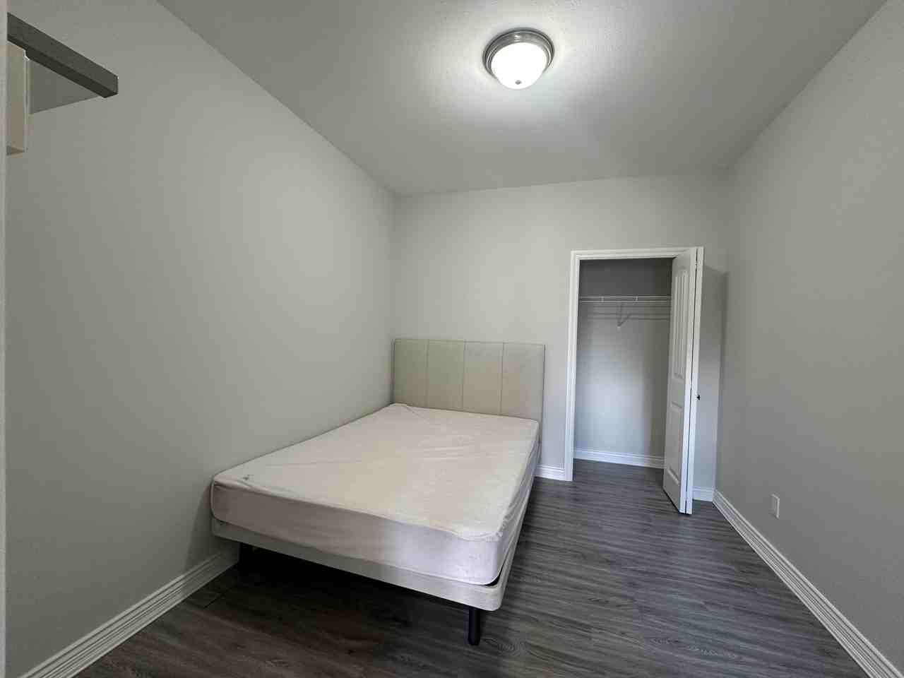 7522 1st Street - Photo 2 of 9