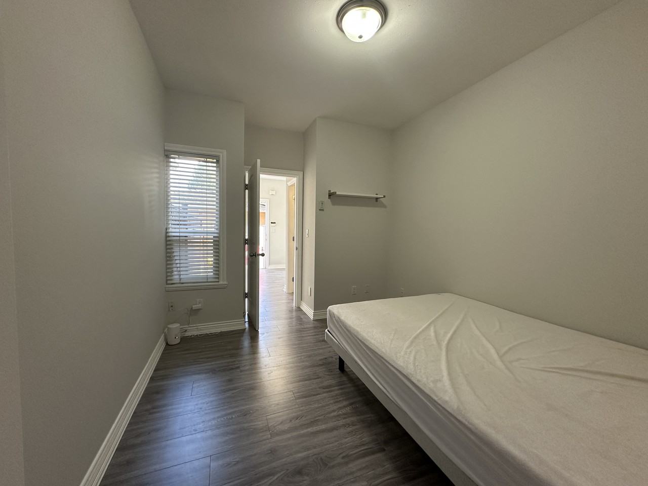 7522 1st Street - Photo 3 of 9