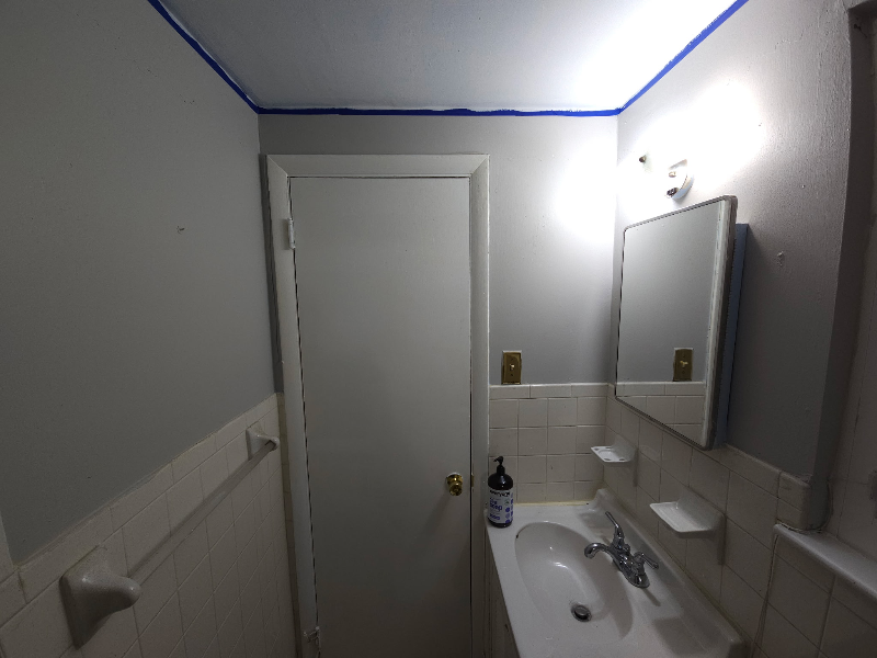 1612 Kingsway Rd - Photo 6 of 10