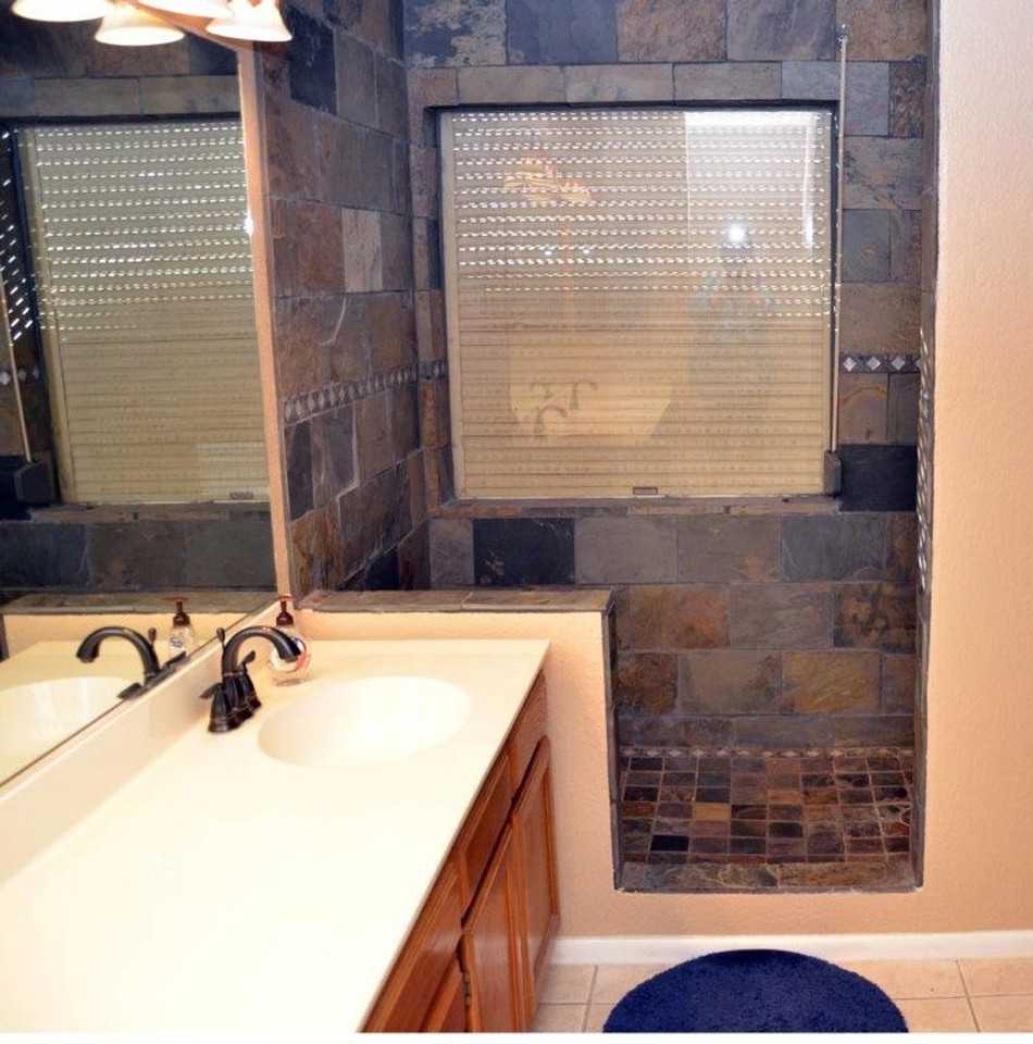 10508 W Griswold Rd - Photo 7 of 21