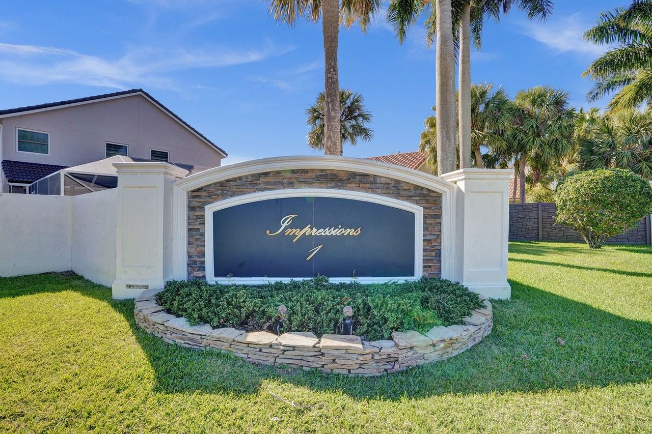 21290 Millbrook Ct - Photo 2 of 50