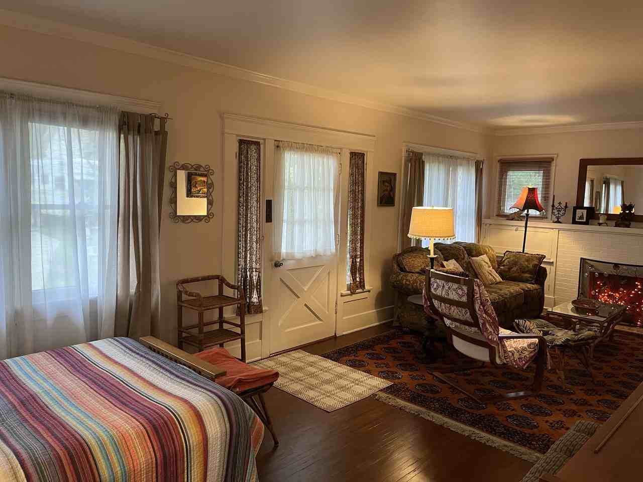 316 E Colorado Blvd #NA - Photo 3 of 20