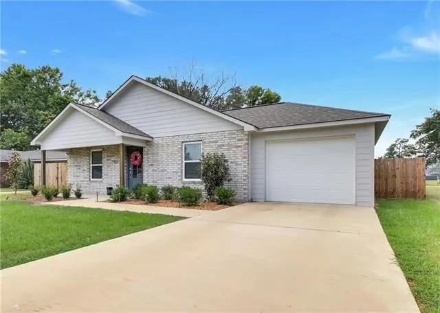 202 University Dr #NA - Photo 2 of 9