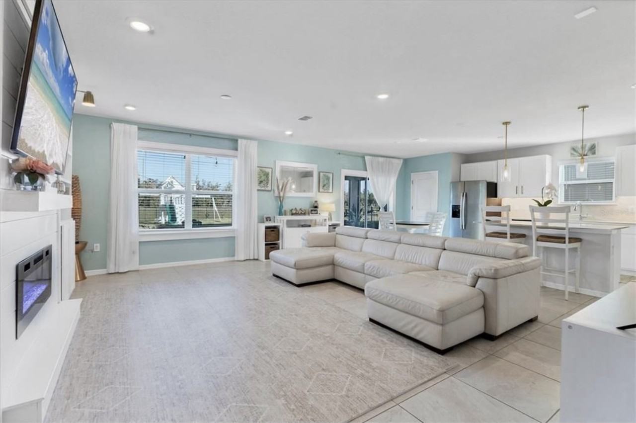 9091 Royal River Cir #NA - Photo 4 of 18