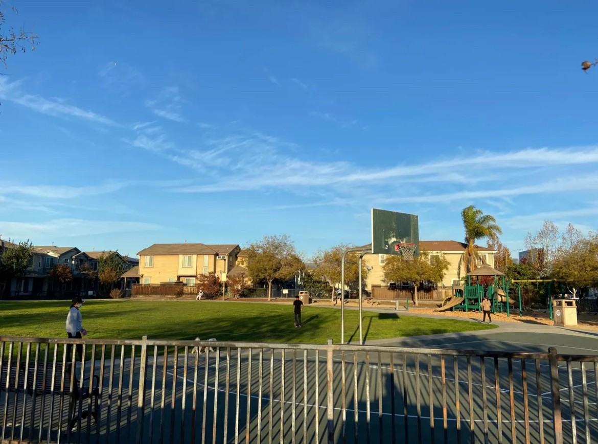 357 Rayos Del Sol Dr #NA - Photo 2 of 15