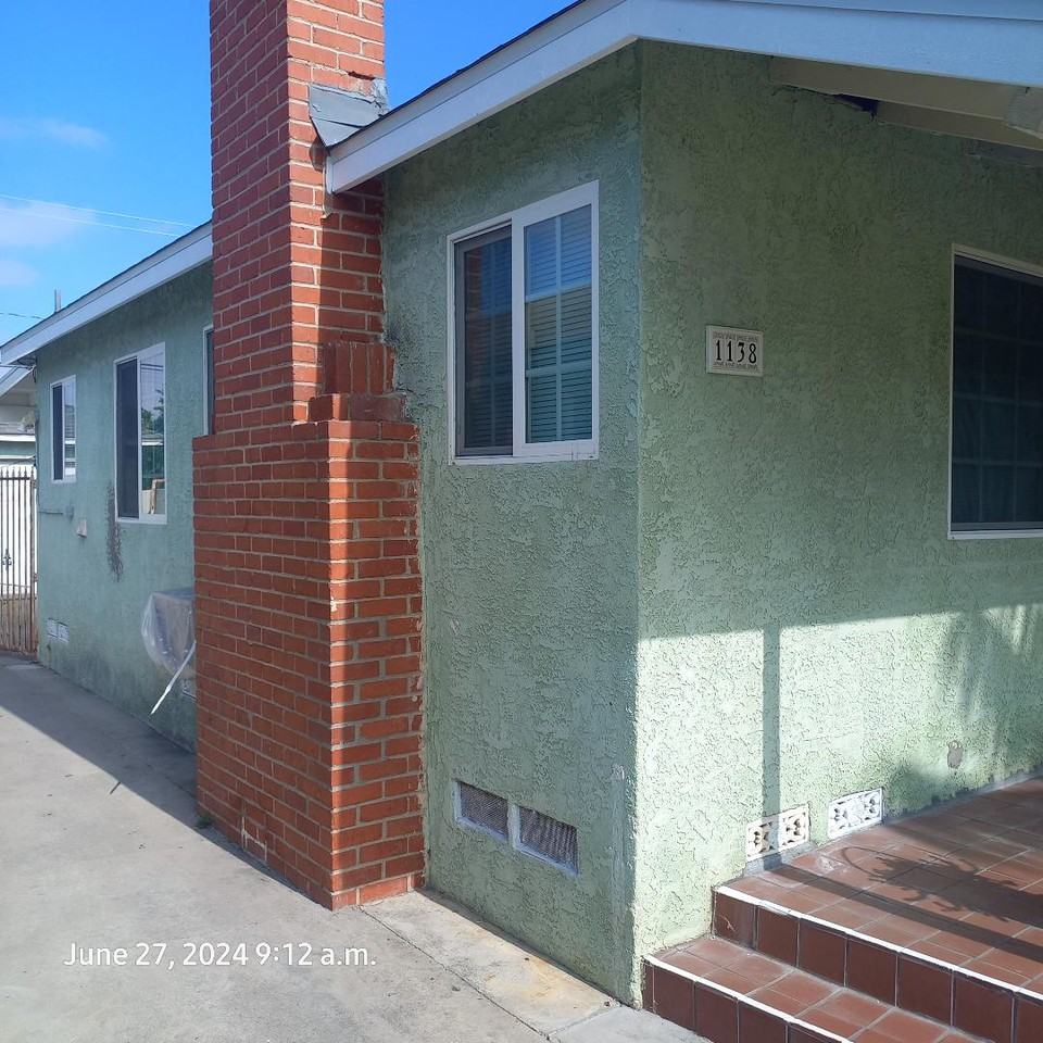 1138 S Baker St #NA - Photo 3 of 28