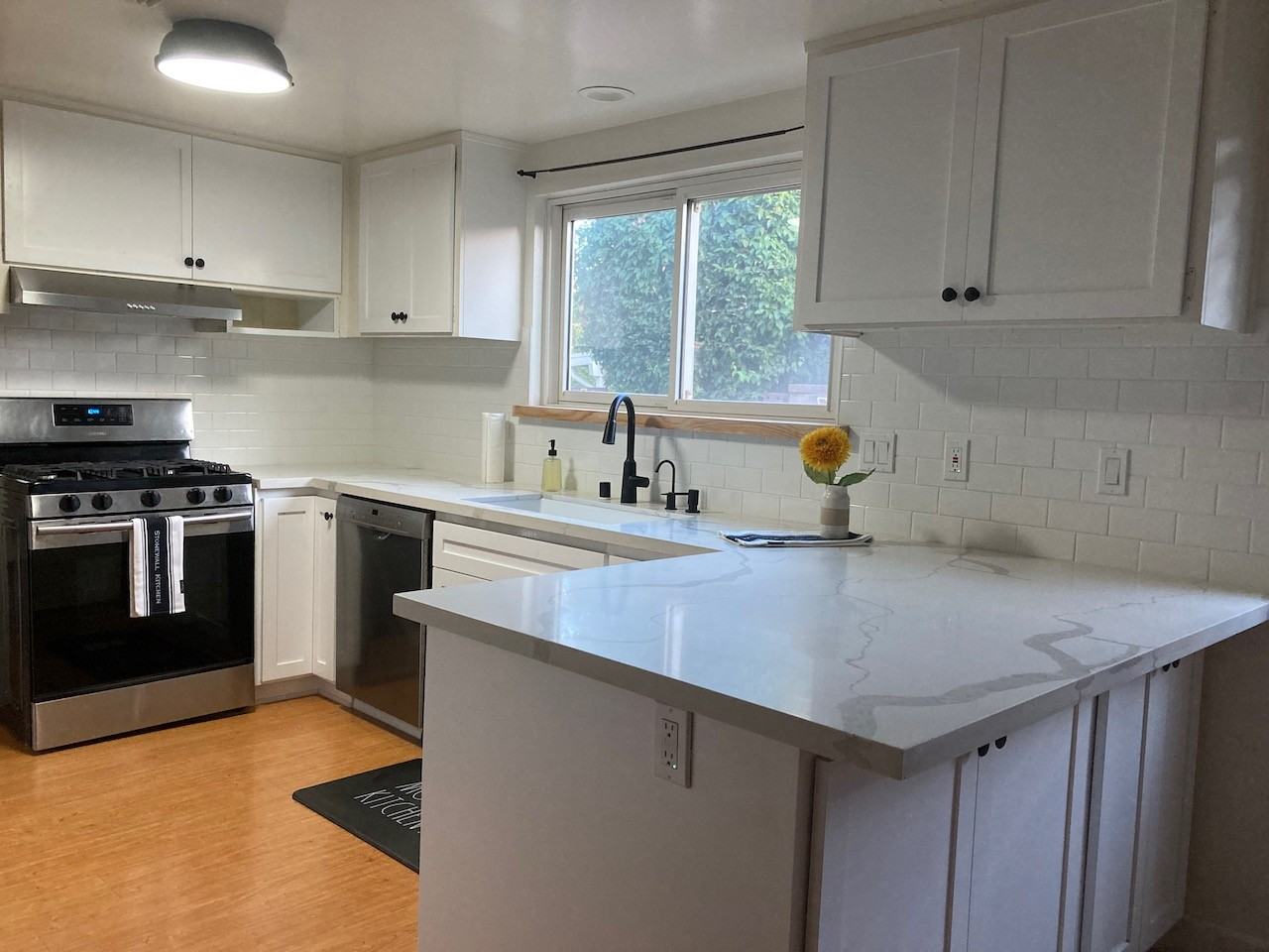 94 Oakleaf Ave #NA - Photo 2 of 20