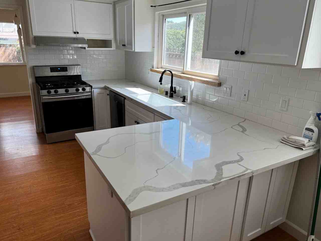 94 Oakleaf Ave #NA - Photo 4 of 20