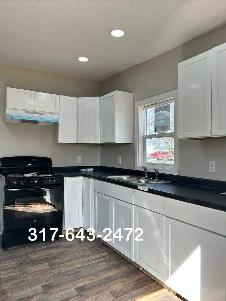 3417 S Carey St #NA - Photo 5 of 7