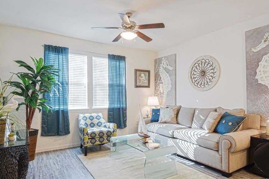 The Cove Apartments - Photo 6 of 29