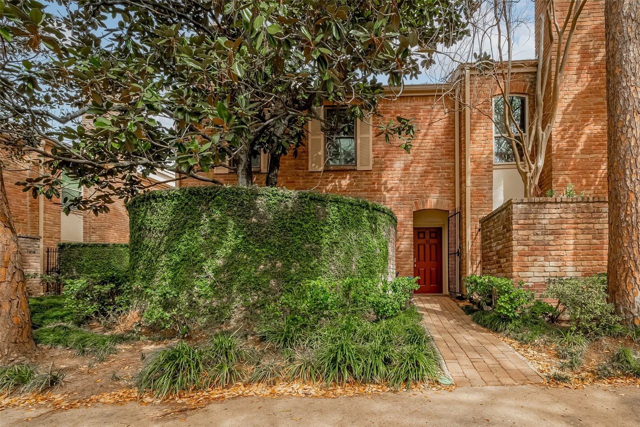 2323 Bering Dr - Photo 2 of 49