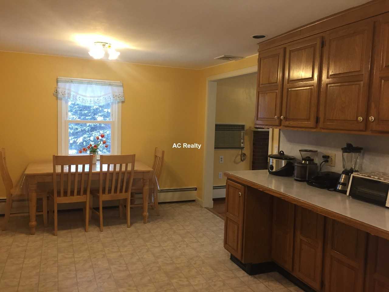 18 Hinds Rd - Photo 7 of 19