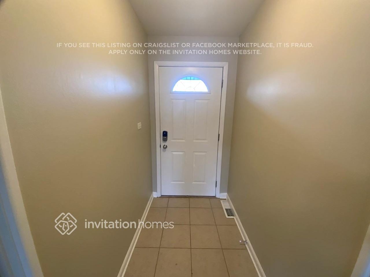 906 E Sayles Dr - Photo 2 of 18