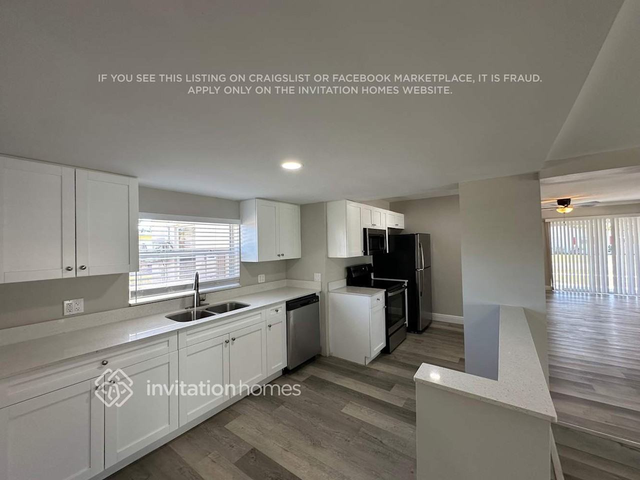 1018 S 12th St - Photo 5 of 14