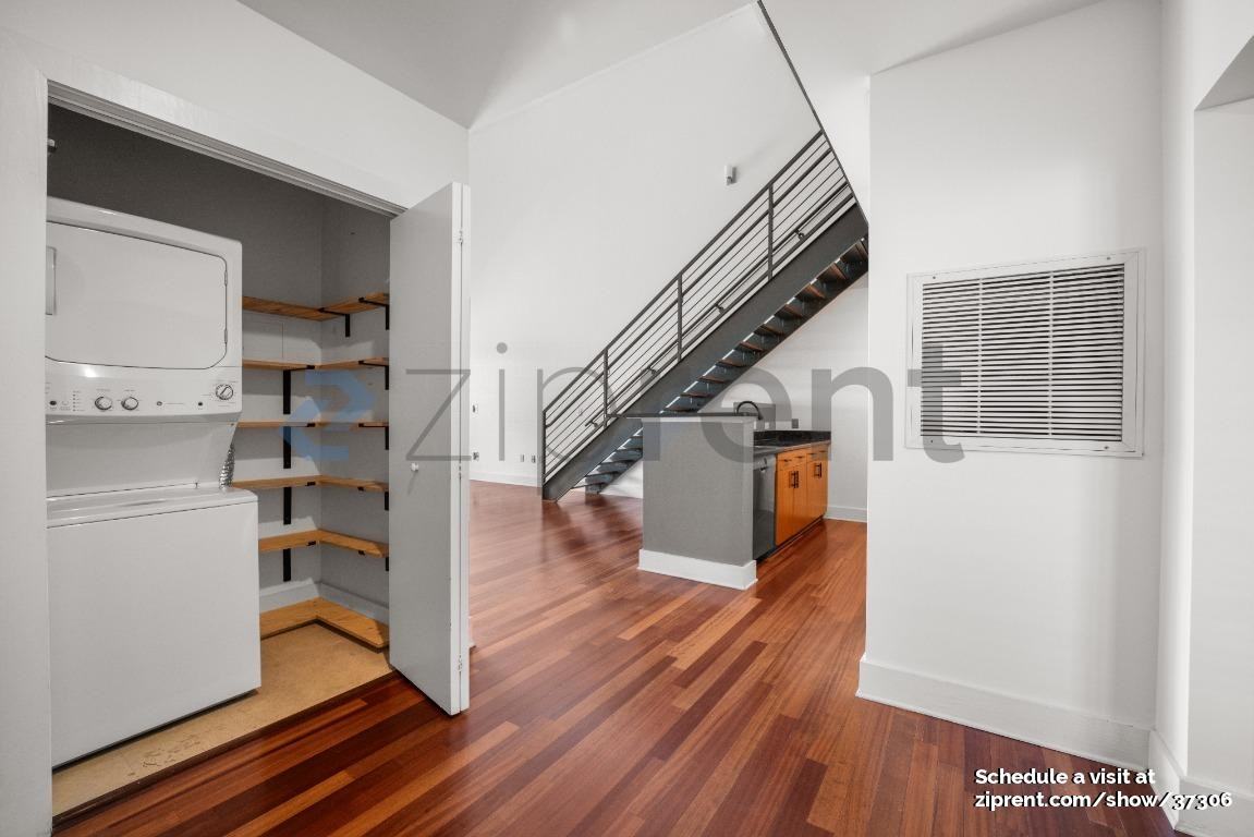 1501 Doyle Carlton Dr #307 - Photo 2 of 24