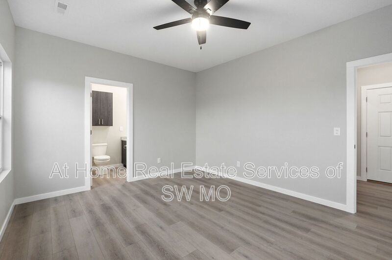 1436 S Shayla Ave - Photo 5 of 13