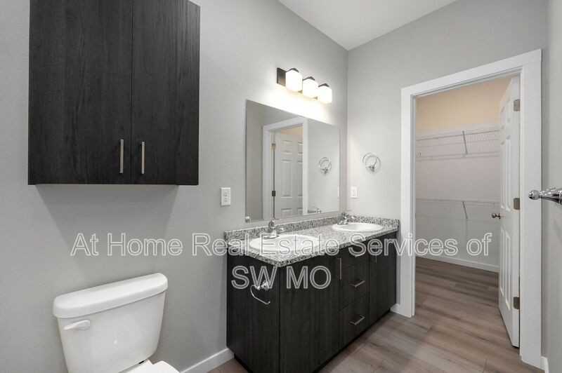 1436 S Shayla Ave - Photo 6 of 13