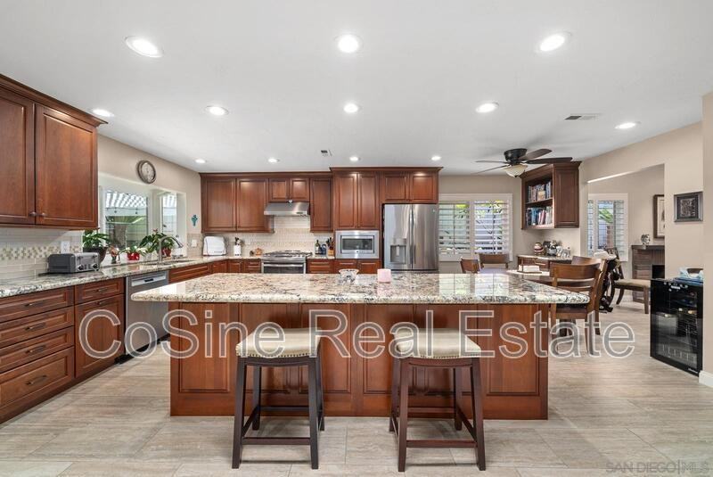 10064 Connell Rd - Photo 3 of 26