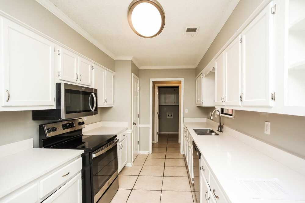 4466 Dawn Oaks Cv - Photo 7 of 17