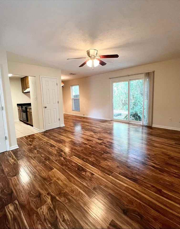 1219 Crestview Ave - Photo 3 of 9