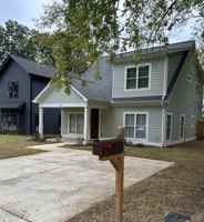 featured image of 2712 8th Ave Sw