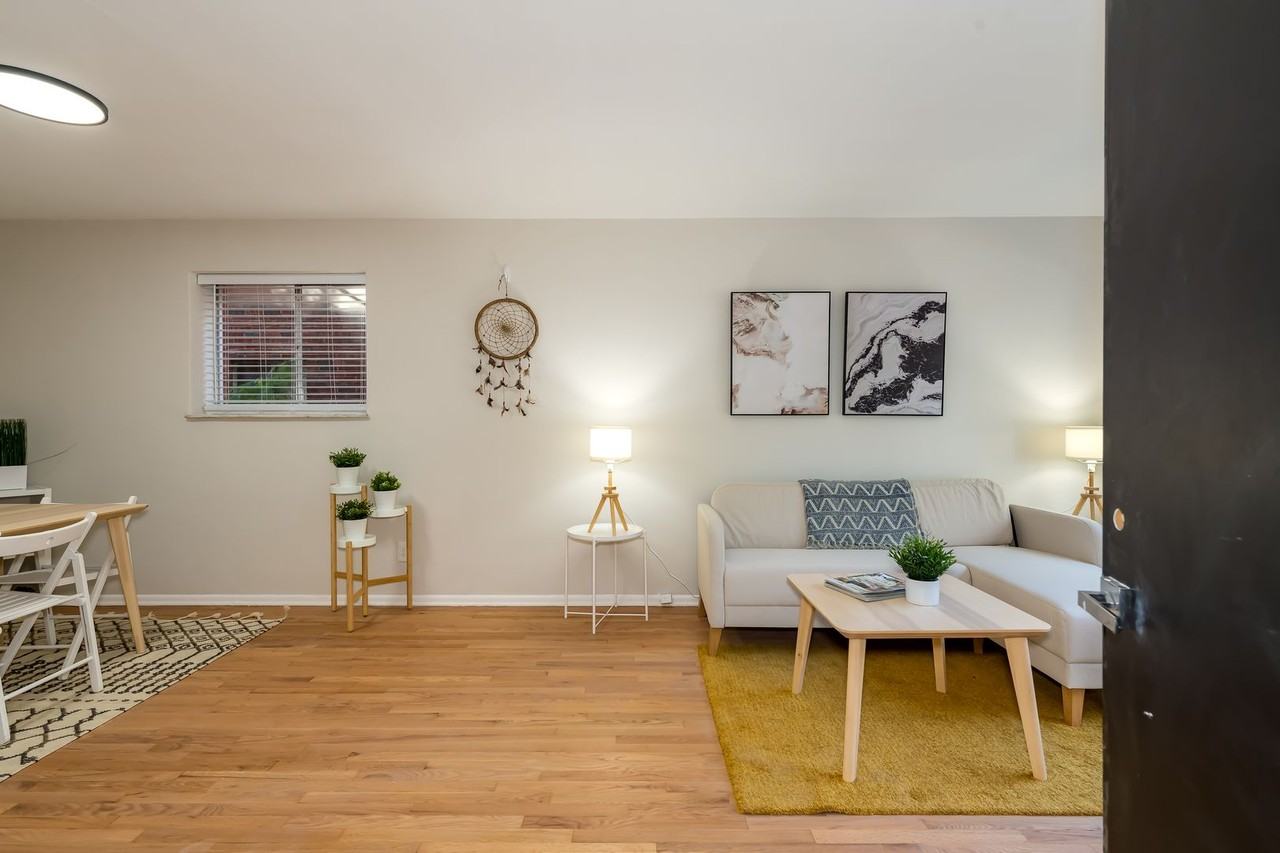 Lindenwood Heights - Photo 5 of 39