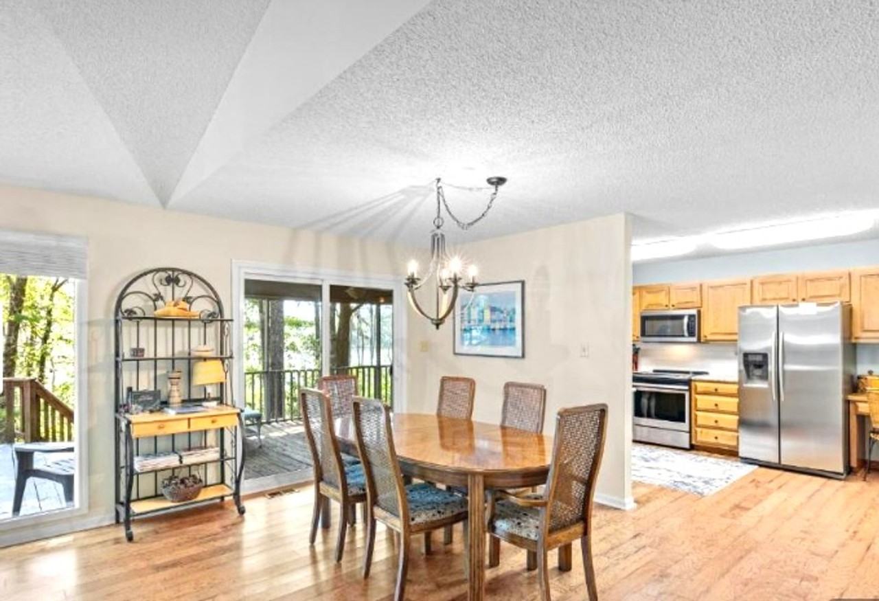 5510 Gondolier Dr - Photo 6 of 25