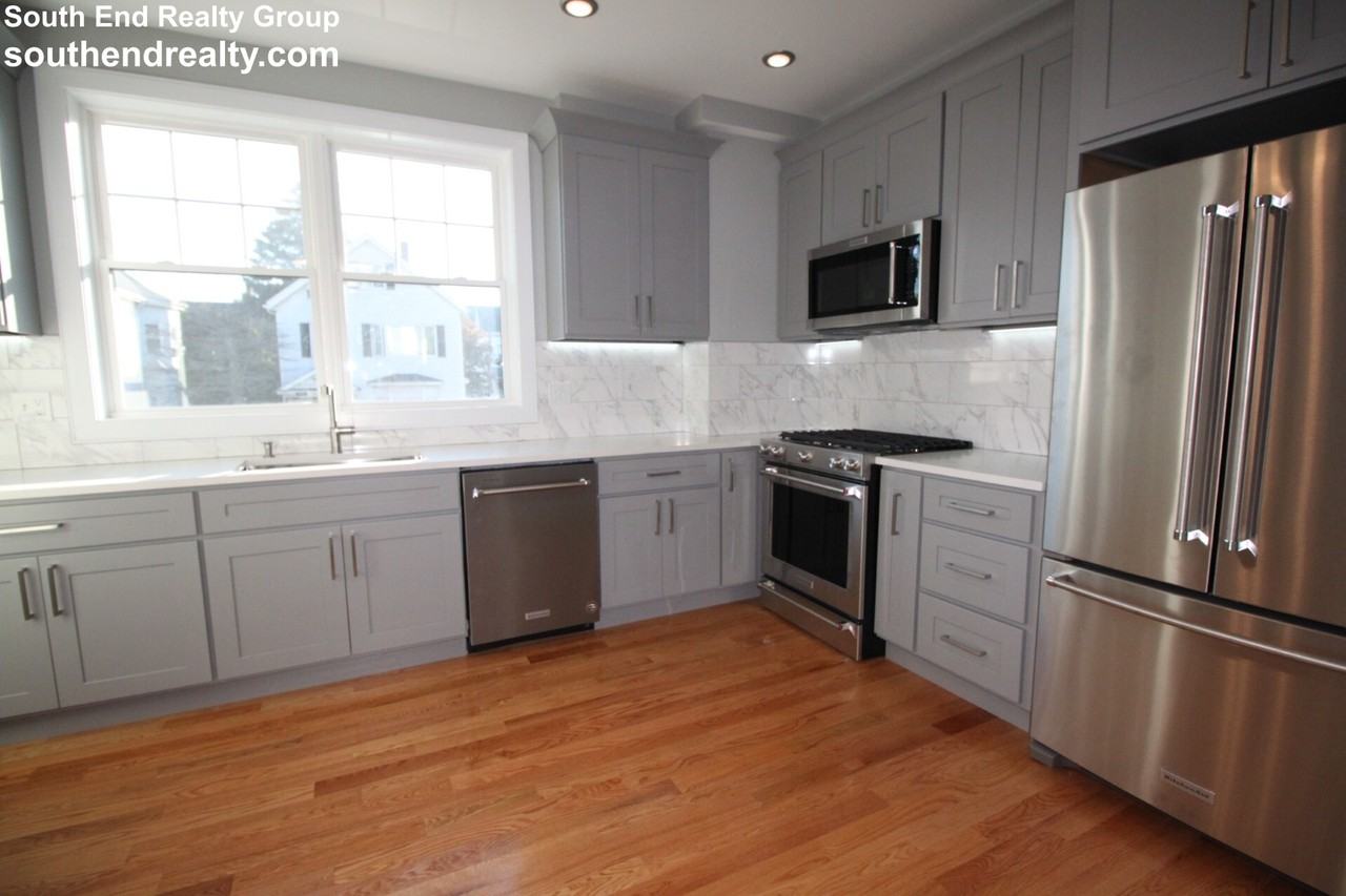 106 Main St - Photo 2 of 21