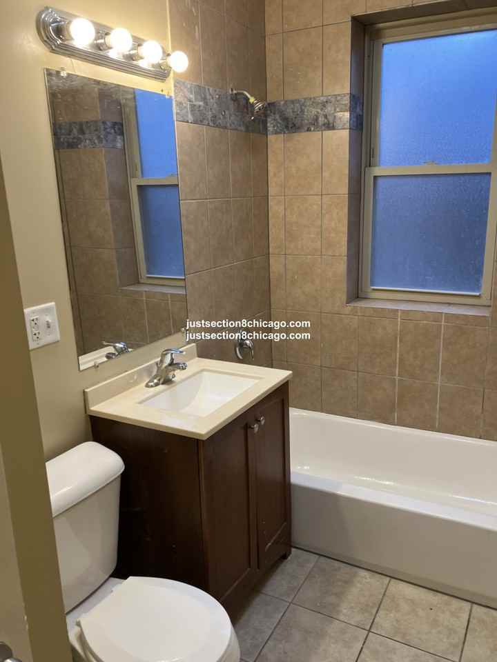 200 N North Kenneth Ave. #4432-3 - Photo 4 of 10