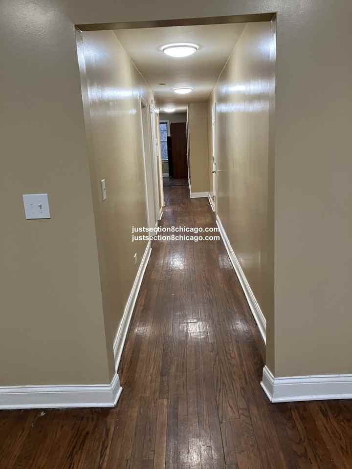 200 N North Kenneth Ave. #4432-3 - Photo 6 of 10