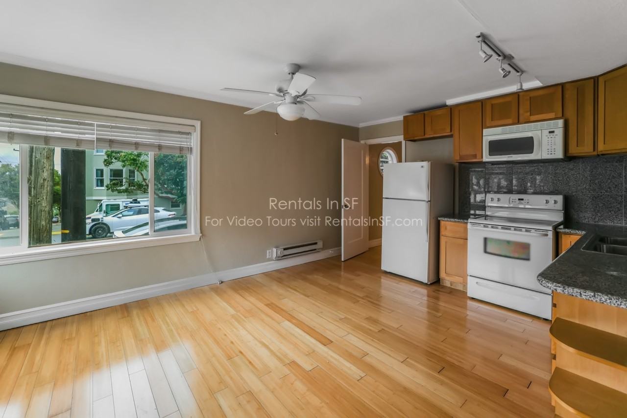 1600 11th Ave - Photo 2 of 12