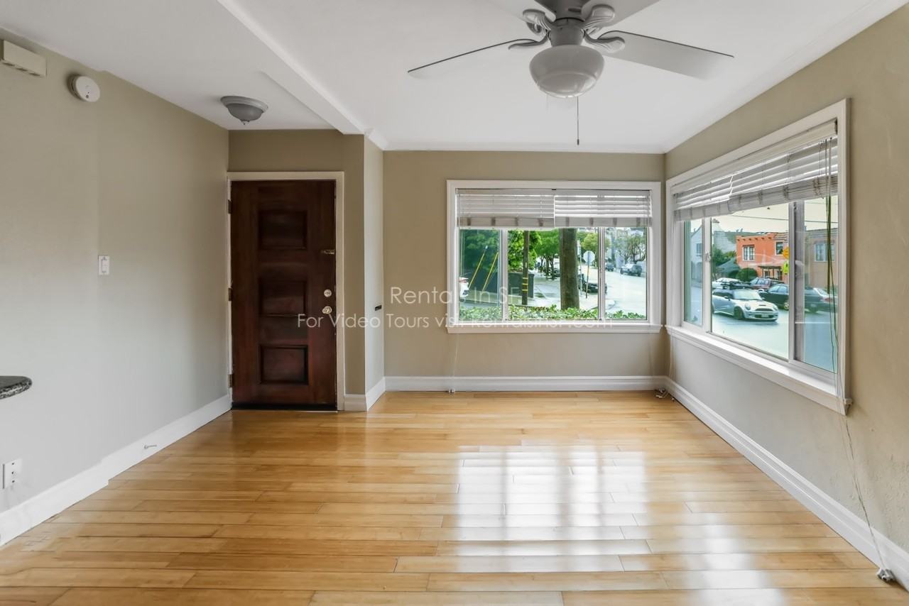 1600 11th Ave - Photo 3 of 12