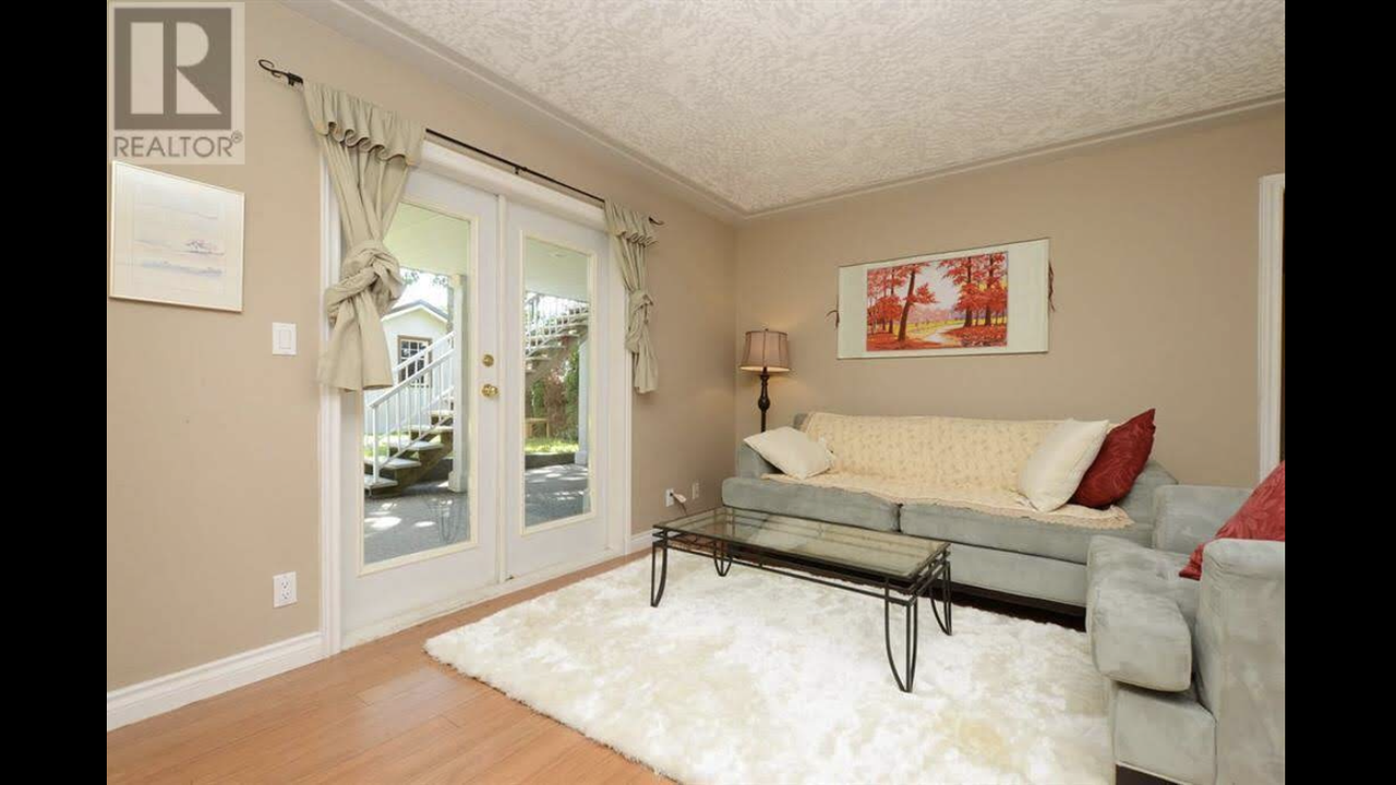 3351 Doncaster Drive - Photo 2 of 6