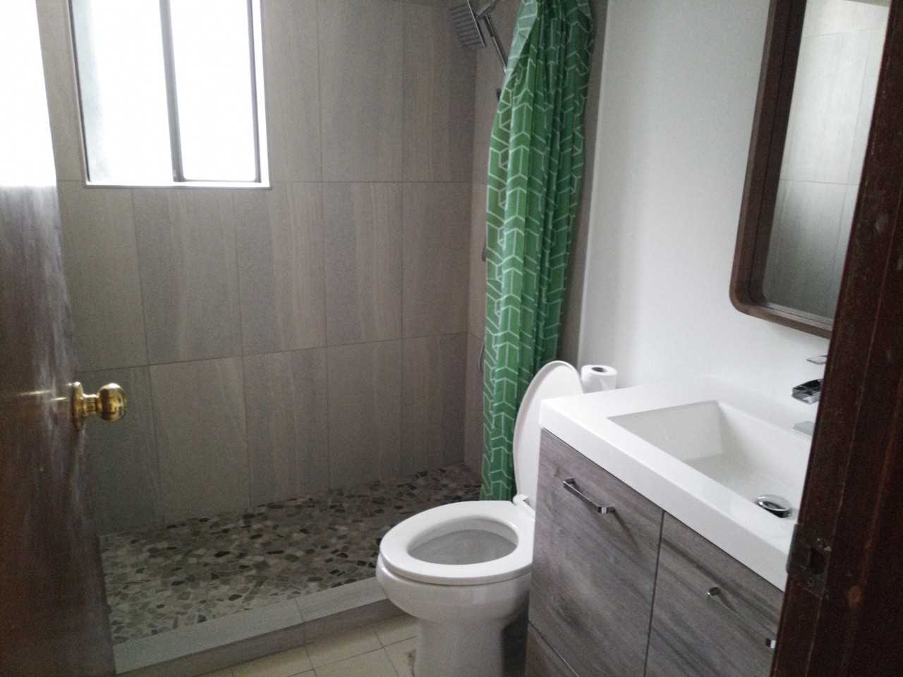 417 East King Edward Avenue #B - Photo 2 of 2