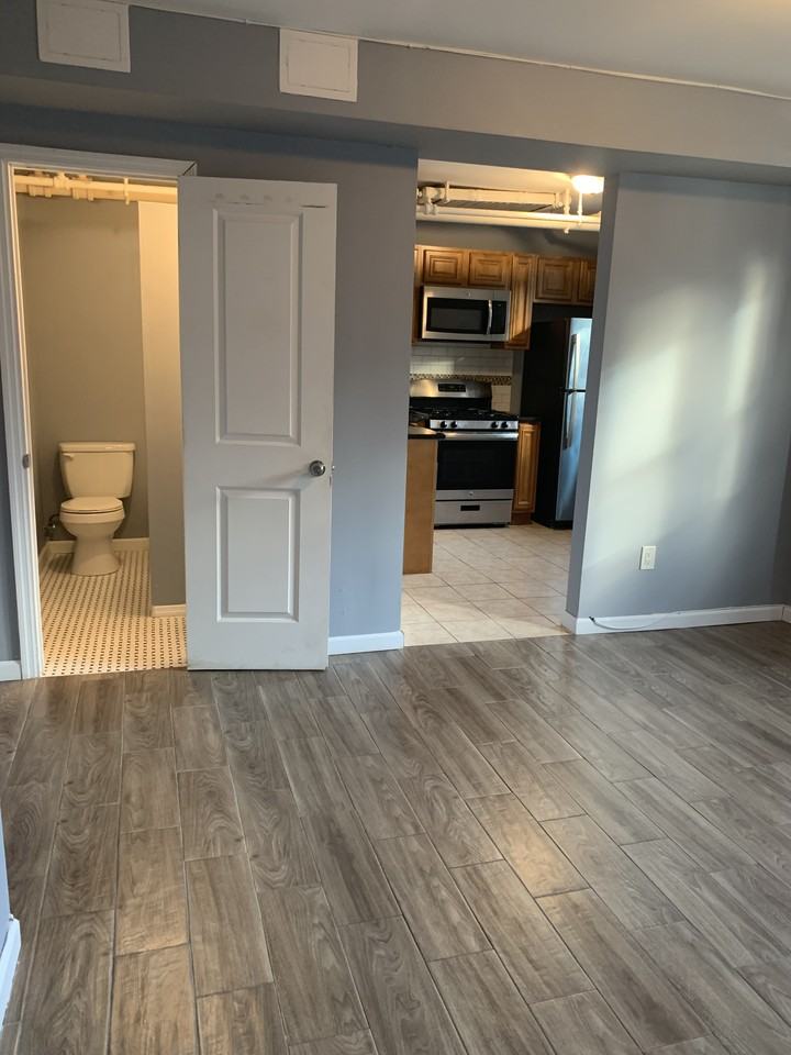 255 Lafayette Ave #B - Photo 2 of 11