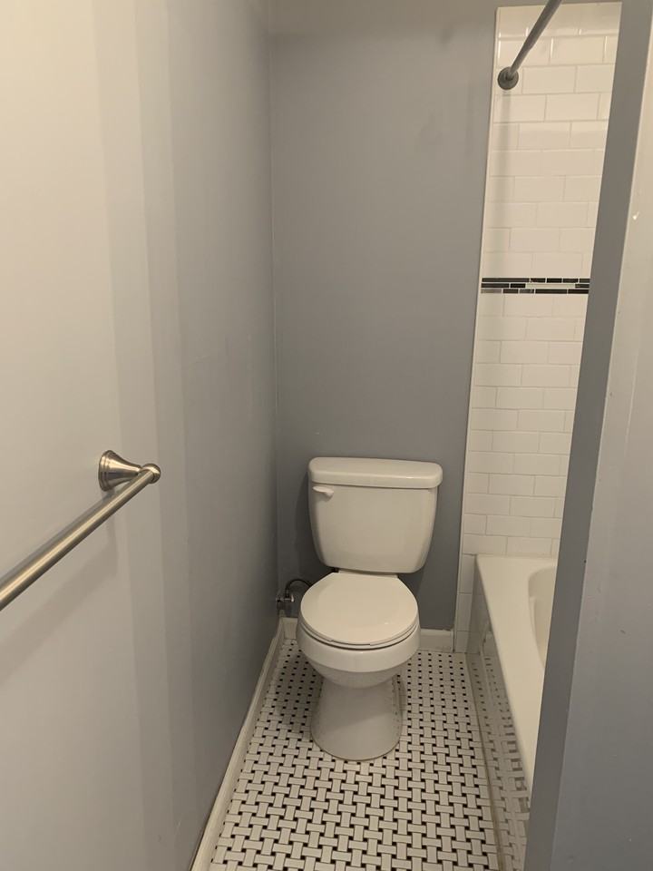 255 Lafayette Ave #B - Photo 6 of 11