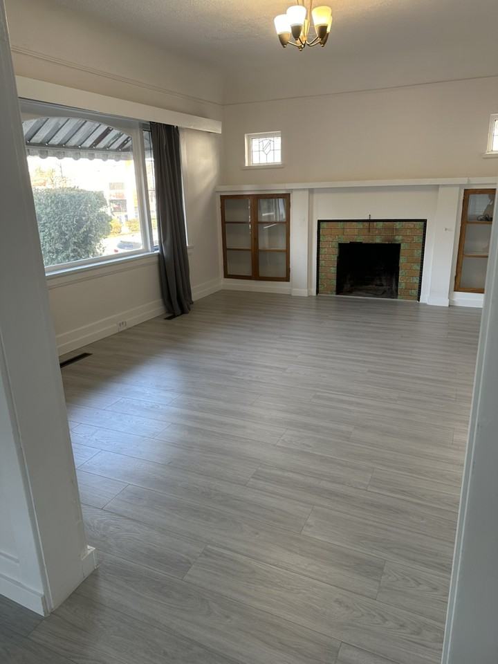 2534 Macdonald Street - Photo 2 of 10