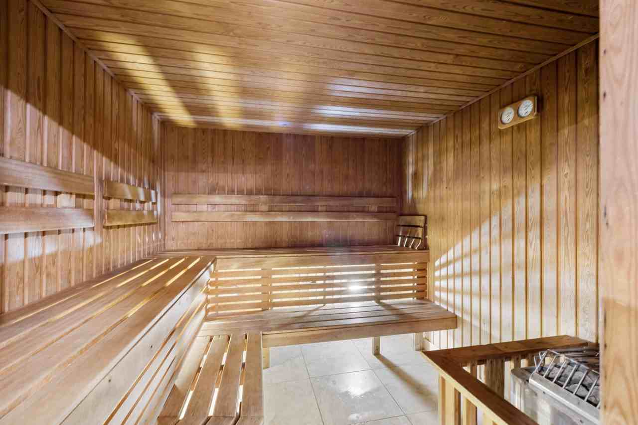 3450 Drummond - Photo 3 of 28